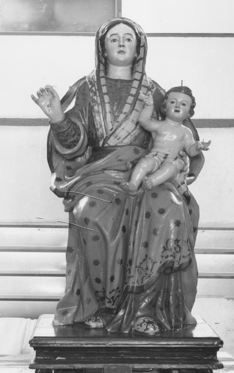 Santa Maria di Pierno, Madonna con Bambino (statua) - bottega Italia meridionale (metà sec. XVIII)