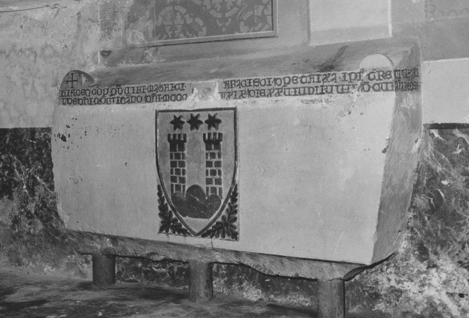 sarcofago - a cassa - bottega lucana (seconda metà sec. XIV)
