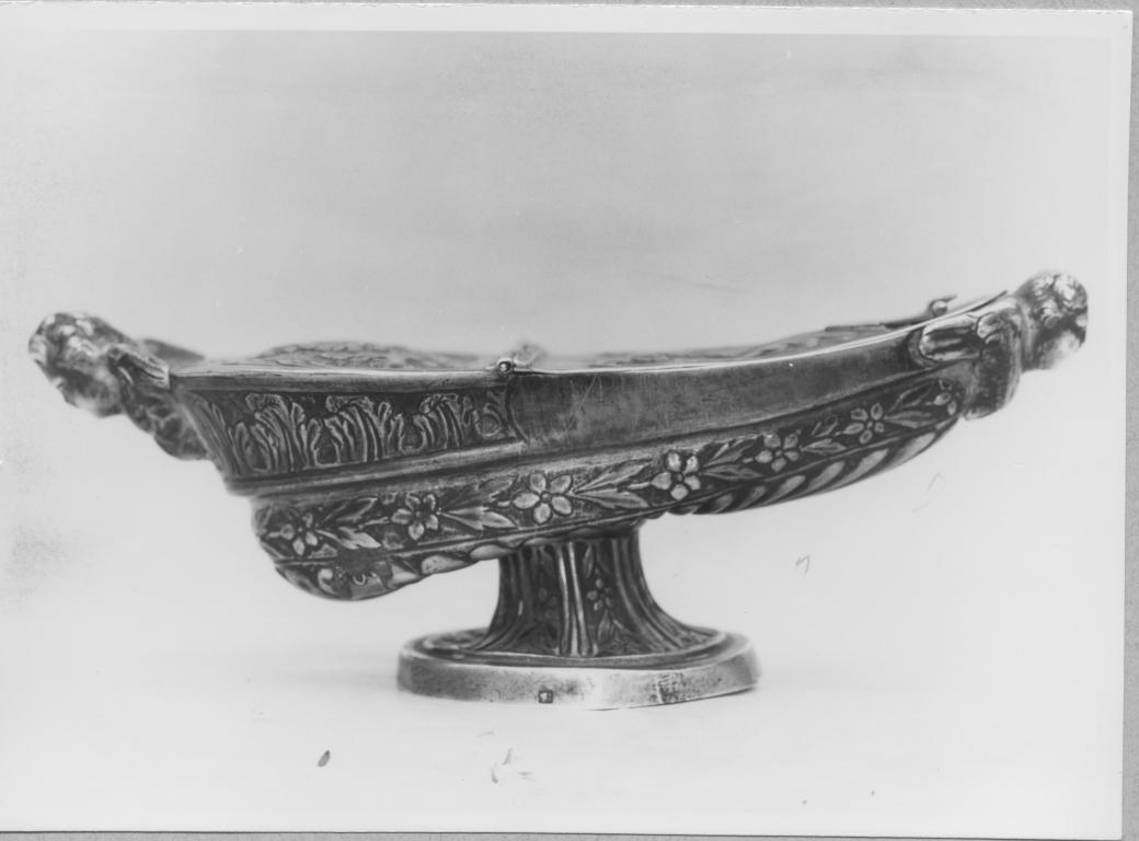 navicella portaincenso - manifattura napoletana (sec. XIX)