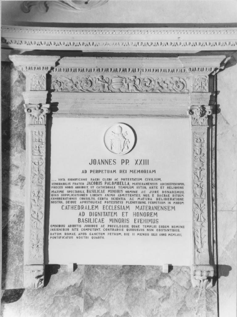 cornice architettonica - ambito materano (sec. XVI)