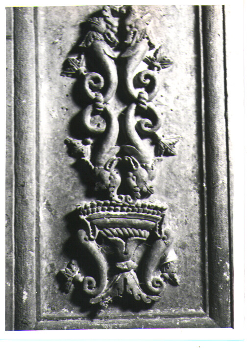 piedistallo - bottega lucana (primo quarto sec. XVI)