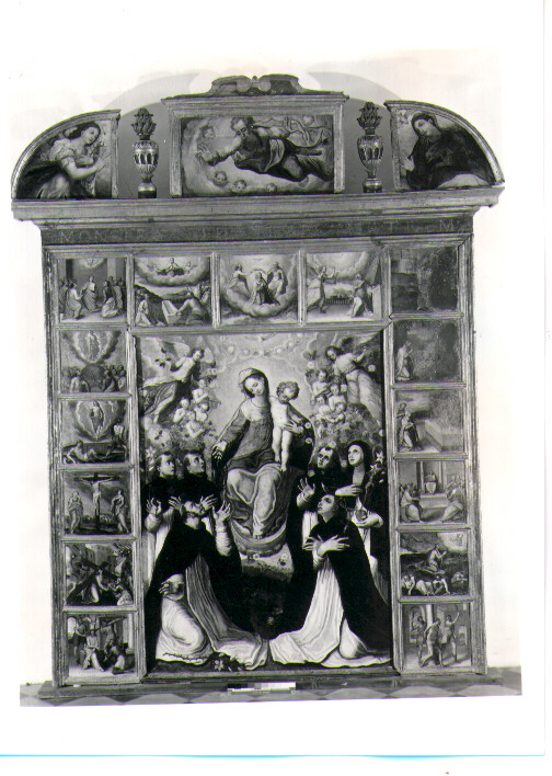 Madonna del Rosario con Santi domenicani e misteri del rosario (dipinto) di Manchelli Michele (seconda metà sec. XVI)