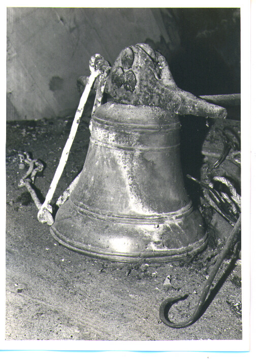 campana - bottega Italia meridionale (sec. XVII)