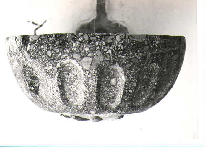 acquasantiera - a conchiglia - bottega lucana (seconda metà sec. XIX)