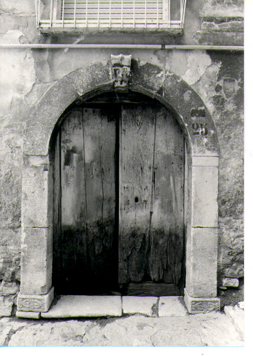 portale - ad arco - bottega lucana (sec. XVIII)