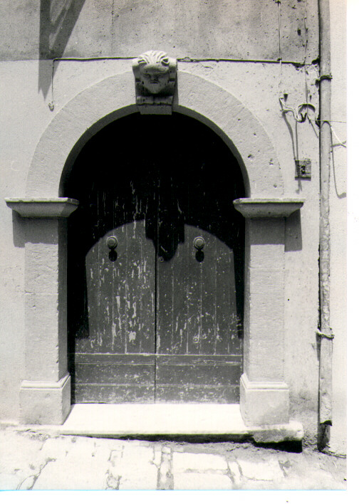 portale - ad arco - bottega lucana (sec. XIX)