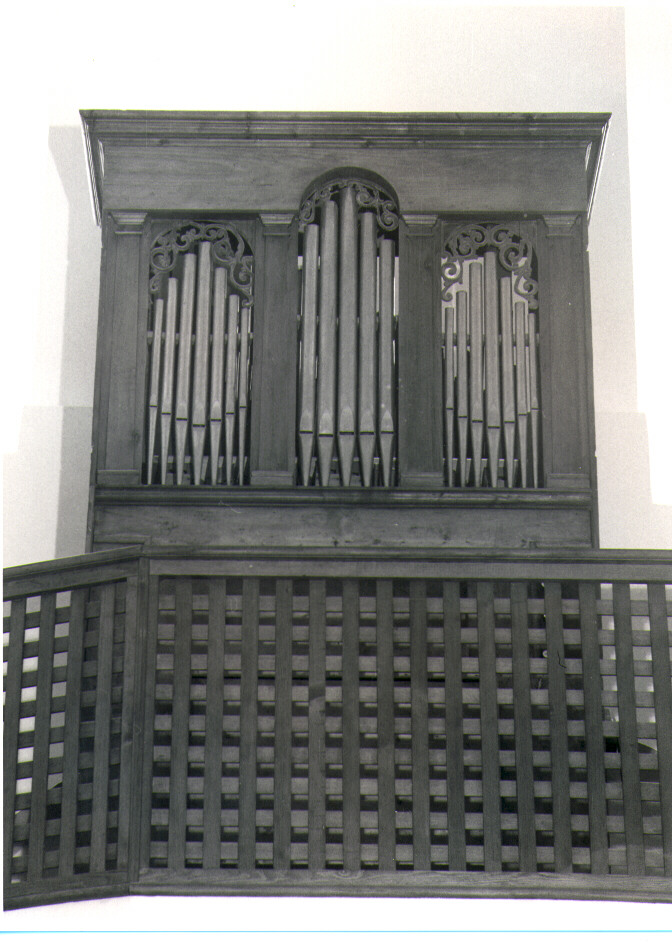 cassa d'organo - bottega Italia meridionale (sec. XX)