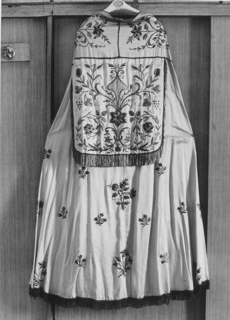 piviale - manifattura Italia meridionale (fine/inizio secc. XVIII/ XIX)