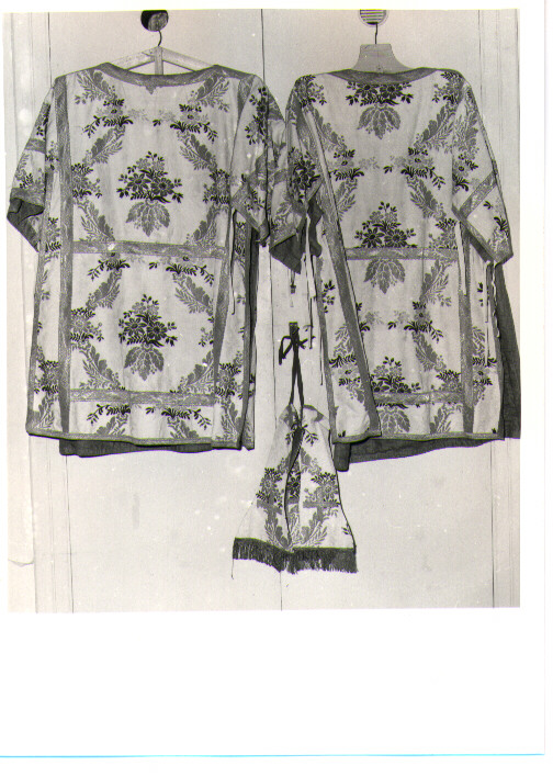 paramento liturgico - manifattura Italia meridionale (prima metà sec. XIX)