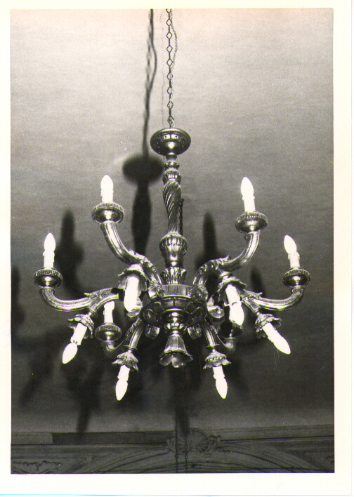 lampadario - bottega lucana (primo quarto sec. XX)