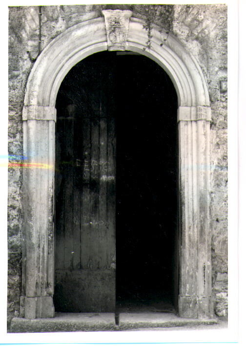 portale - ad arco - bottega lucana (sec. XX)