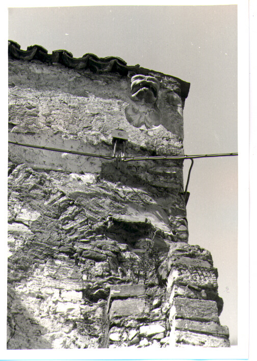 mascherone (rilievo) - bottega Italia meridionale (primo quarto sec. XX)