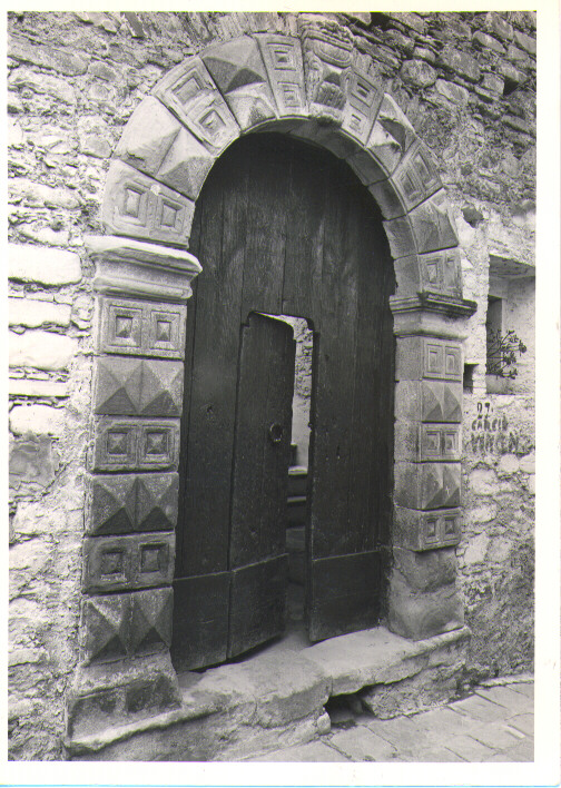 portale - bottega Italia meridionale (fine/inizio secc. XVII/ XVIII)