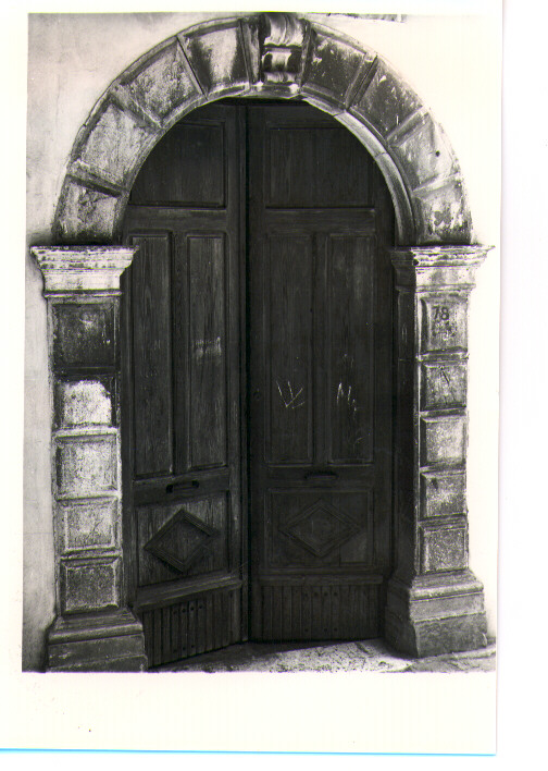 portale - bottega Italia meridionale (prima metà sec. XIX)
