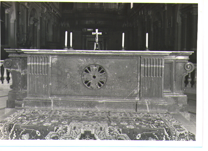 altare maggiore - bottega lucana (prima metà sec. XVIII)