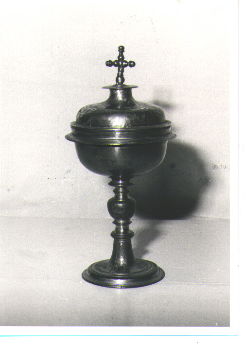 pisside - bottega napoletana (inizio sec. XVIII)