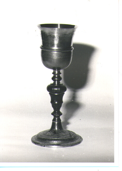 calice - bottega Italia meridionale (sec. XIX)