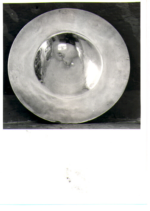 patena - bottega Italia meridionale (prima metà sec. XVIII)