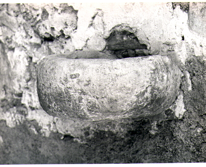 acquasantiera - bottega lucana (sec. XIX)