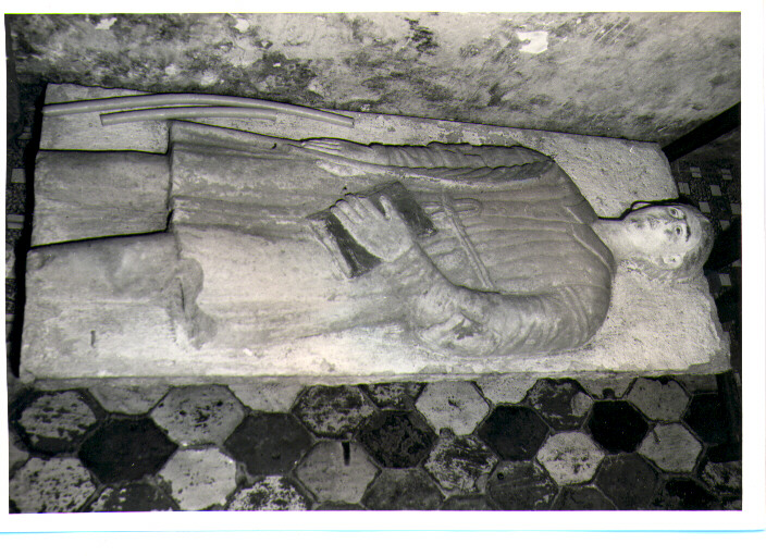 lastra tombale - bottega Italia meridionale (prima metà sec. XVI)