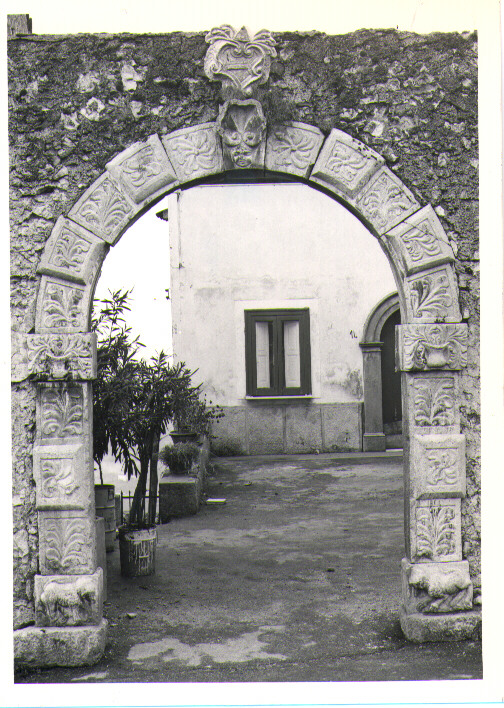 portale - bottega Italia meridionale (sec. XVIII)