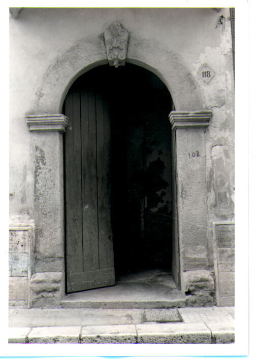 portale - bottega lucana (sec. XVIII)