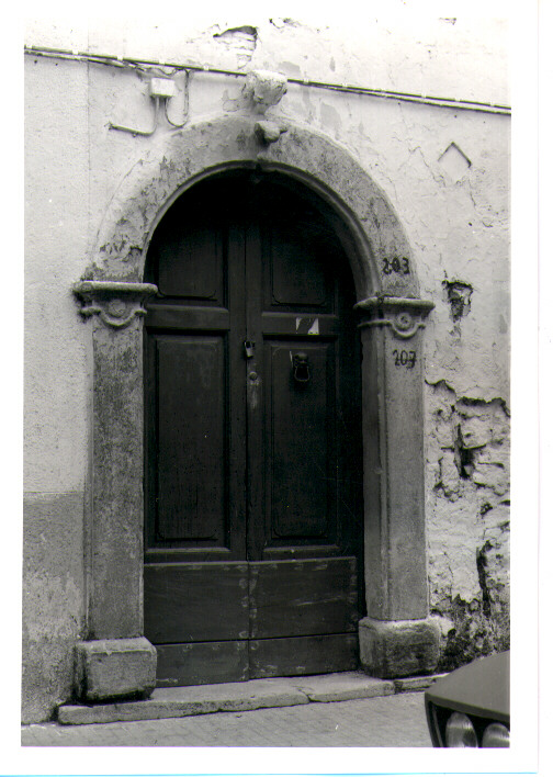 portale - bottega lucana (prima metà sec. XIX)