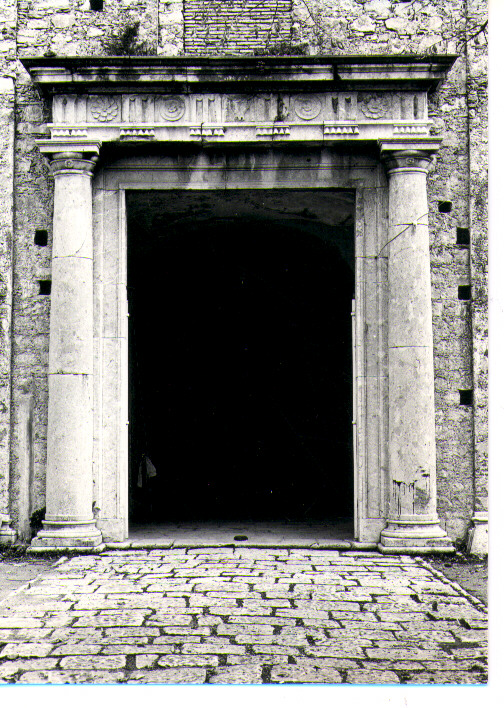 portale - bottega Italia meridionale (sec. XVI)