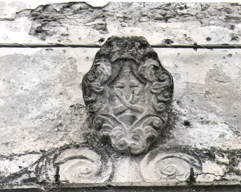 stemma dell'Ordine francescano (rilievo) - bottega lucana (sec. XVIII)