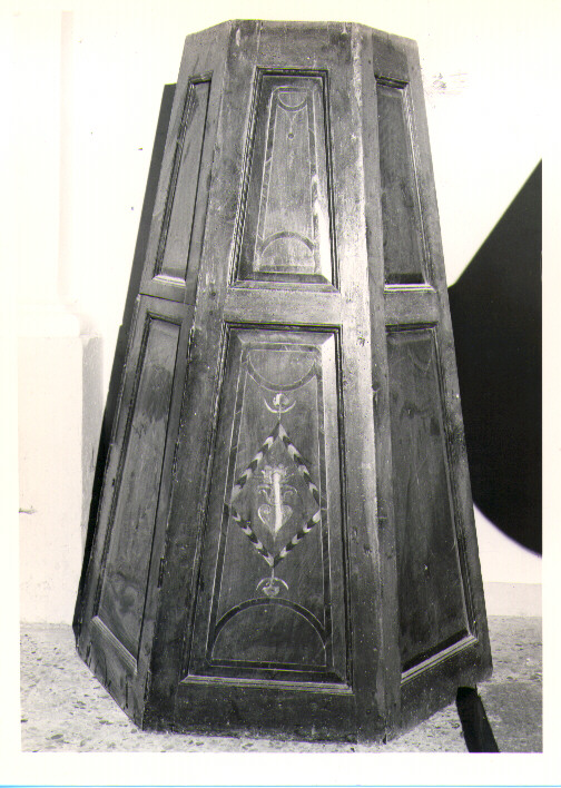 coperchio del fonte battesimale - bottega Italia meridionale (sec. XIX)