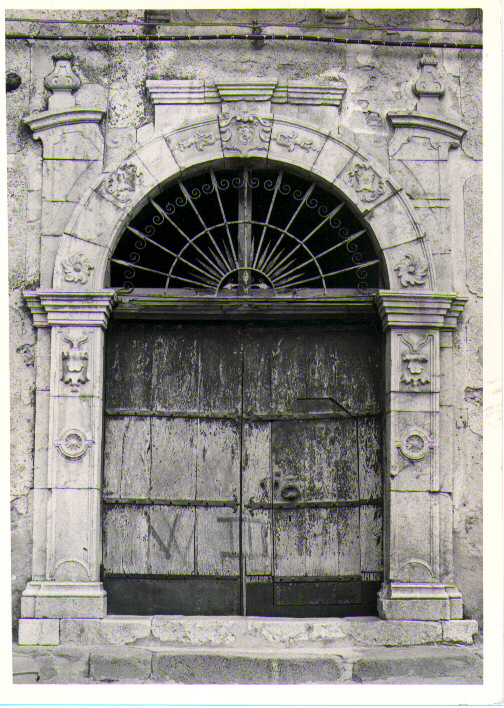 portale - bottega Italia meridionale (sec. XVIII)