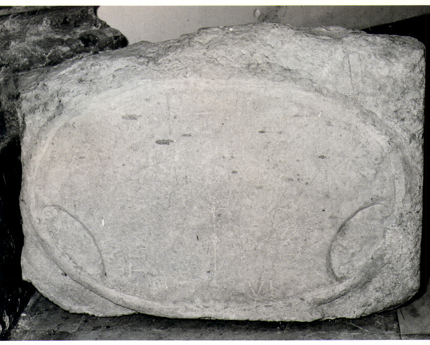 lapide documentaria - bottega Italia meridionale (sec. XVII)