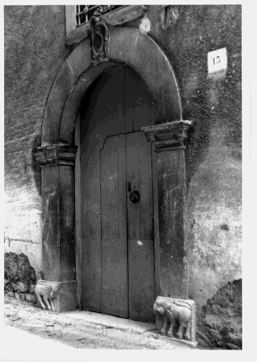 portale - bottega Italia meridionale (sec. XIX)