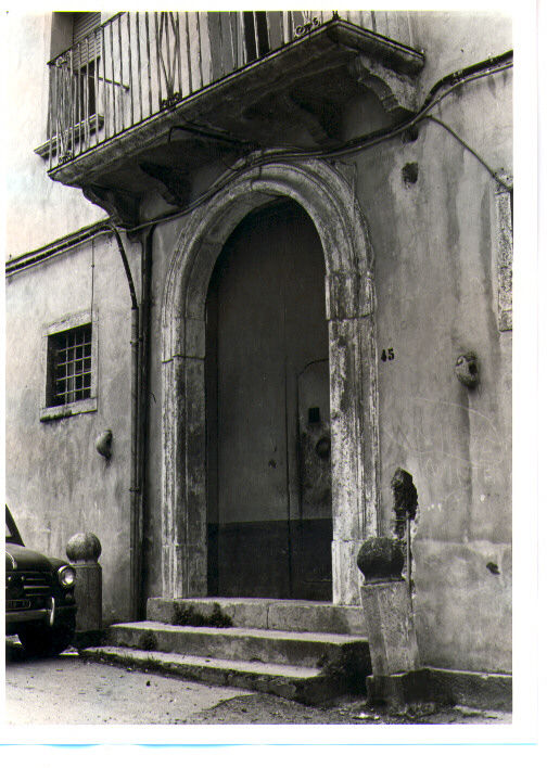portale - bottega lucana (prima metà sec. XIX)