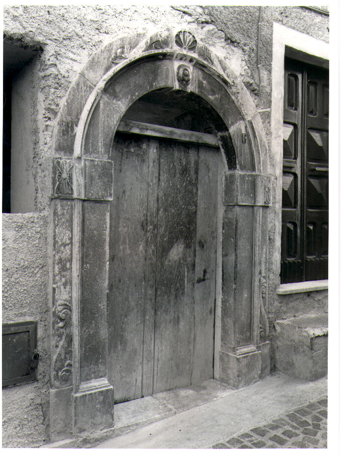 portale - bottega lucana (prima metà sec. XIX)