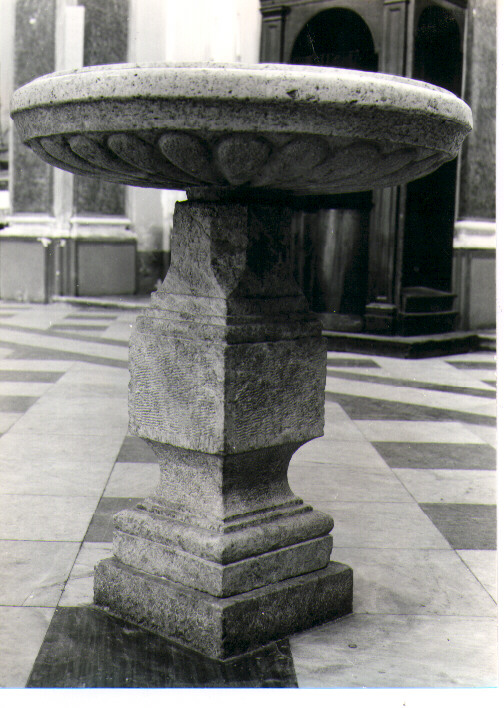 acquasantiera - bottega Italia meridionale (prima metà sec. XVIII, sec. XX)