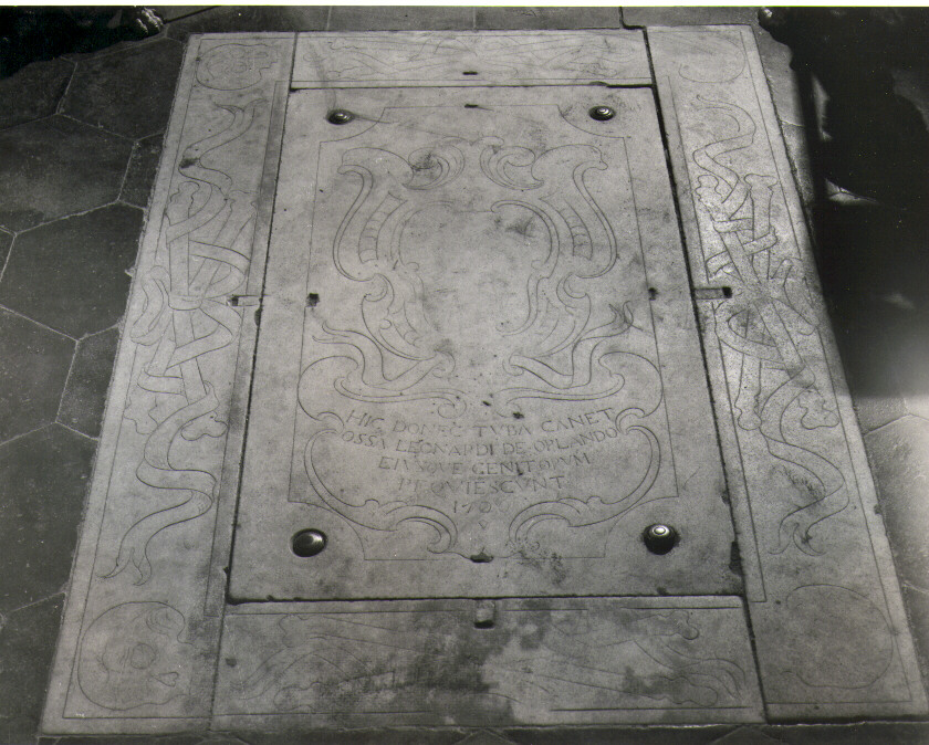 lapide tombale - bottega Italia meridionale (sec. XVIII)