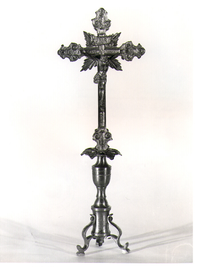 croce d'altare - bottega napoletana (seconda metà sec. XIX)