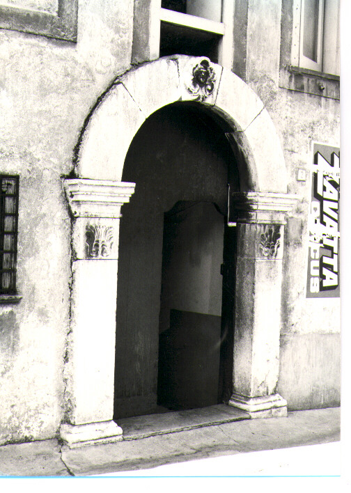 portale - bottega Italia meridionale (seconda metà sec. XVIII)