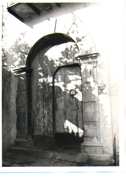 portale - bottega Italia meridionale (sec. XIX)