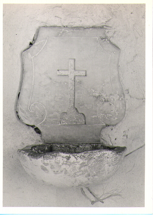 acquasantiera - bottega lucana (primo quarto sec. XX)