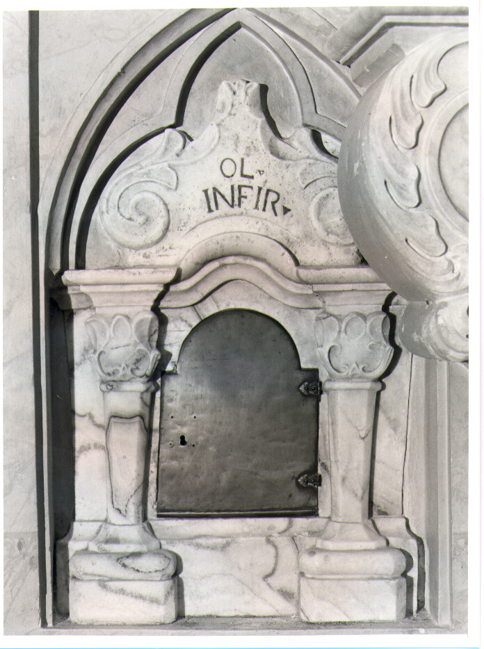 armadietto per oli santi - bottega lucana (seconda metà sec. XVIII)