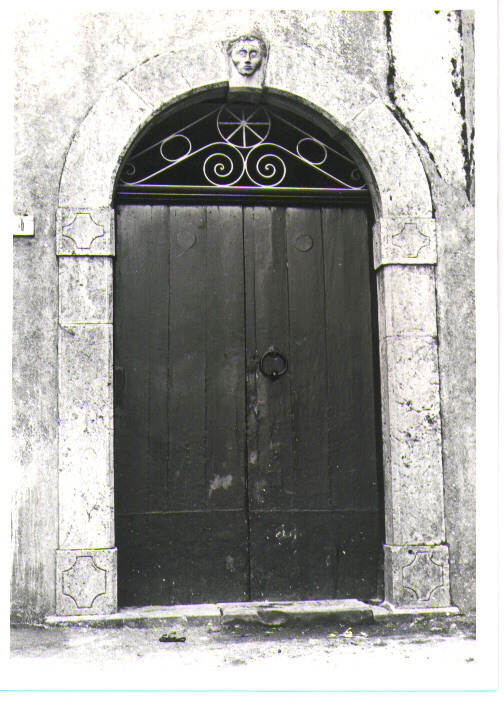 portale - bottega Italia meridionale (sec. XIX)