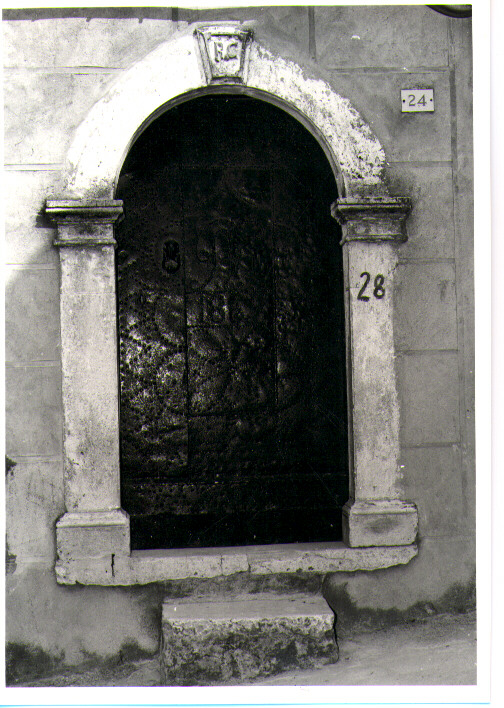 portale - bottega lucana (sec. XIX)