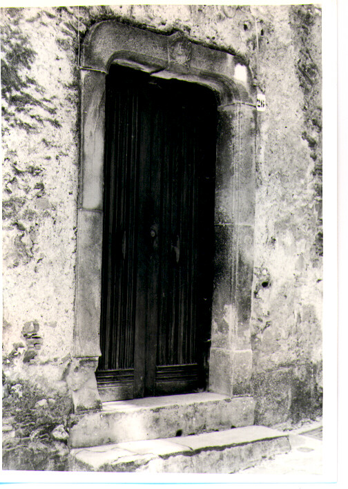 portale - bottega lucana (sec. XX)