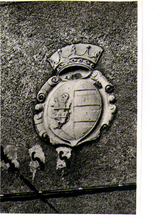 stemma gentilizio (rilievo) - bottega lucana (sec. XVIII)