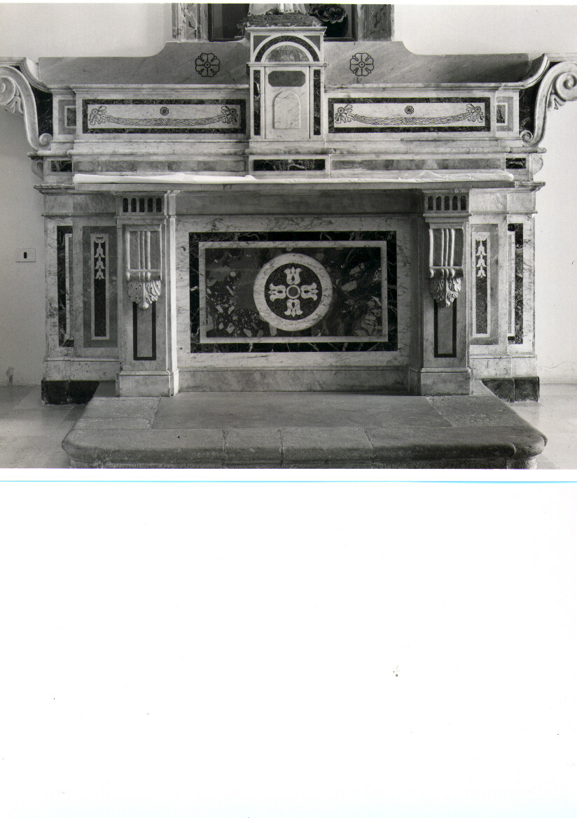 altare - bottega napoletana (inizio sec. XX)