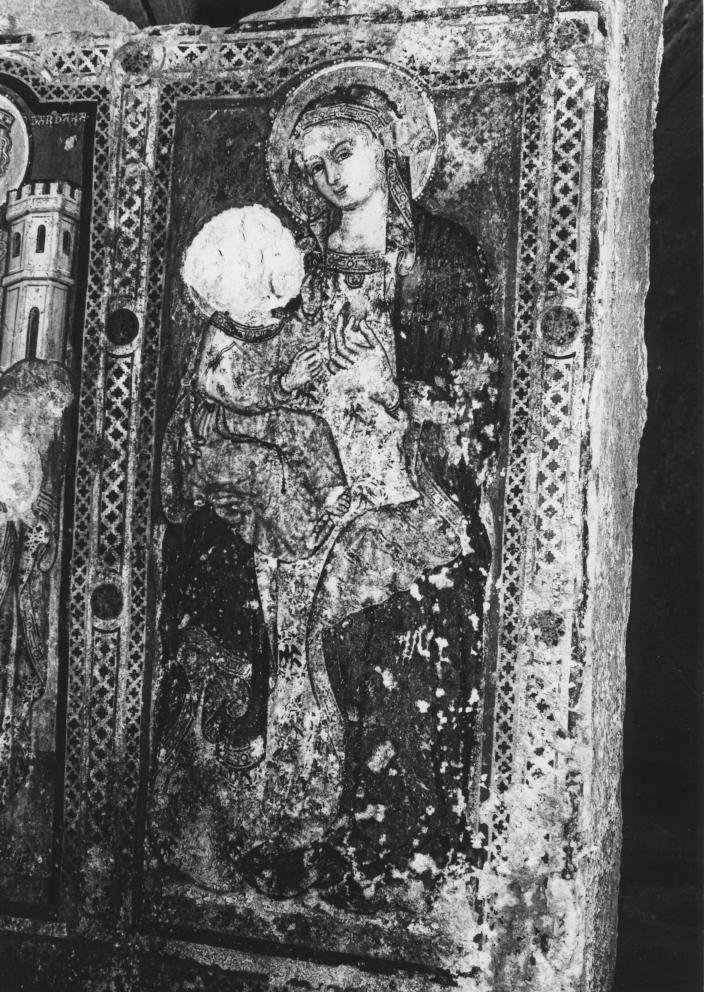 Madonna in trono con Bambino (decorazione pittorica) - ambito Italia meridionale (fine/inizio secc. XIII/ XIV)