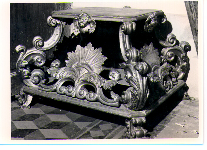 piedistallo di statua - bottega lucana (sec. XIX)