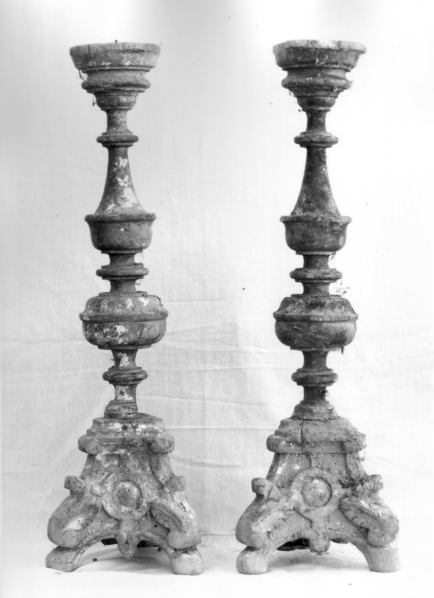 candeliere, serie - bottega Italia meridionale (prima metà sec. XVIII)